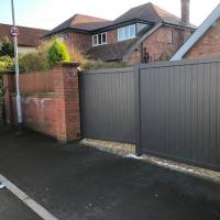 Byfleet gates grey RAL7016