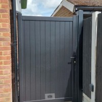Byfleet Black RAL9005