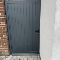 Byfleet RAL7016  Finish