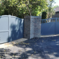 Cobham & Esher Gates