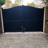 Cobham gates