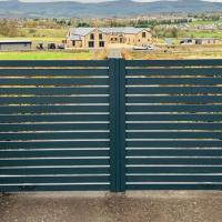 Oxford aluminium gates