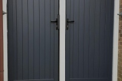 Byfleet gates