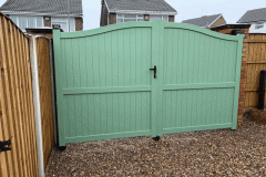 Cobham gates