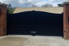 Cobham Aluminium Gates