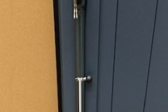 Drop-bolt-Locinox-lockable-