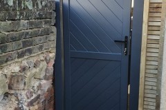 Hersham-RAL7016